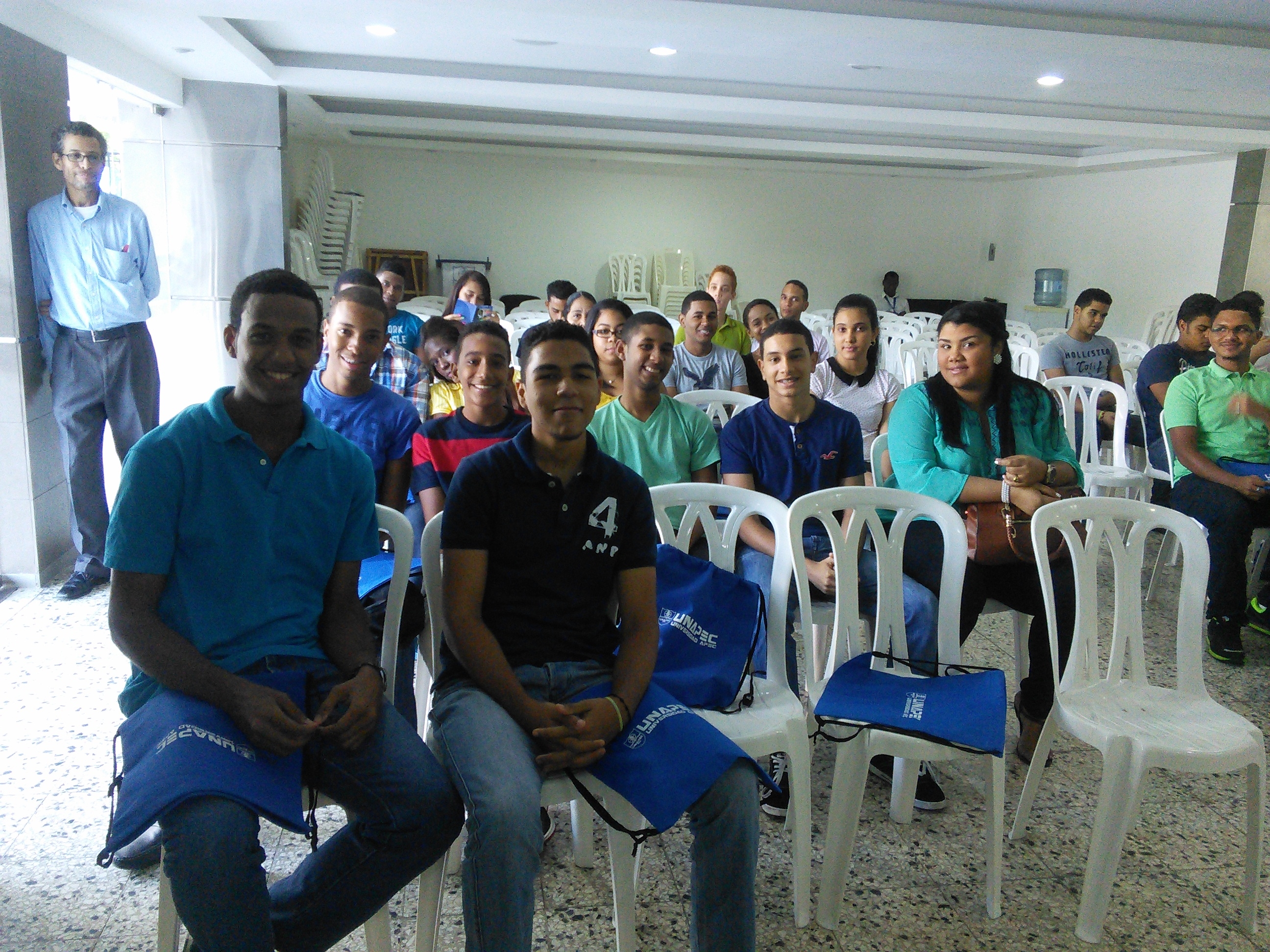 En el Colegio Fernando Arturo de Meriño -CAFAM- recibimos a los estudiantes de Ingeniería Eléctrica, Electrónica e Industrial