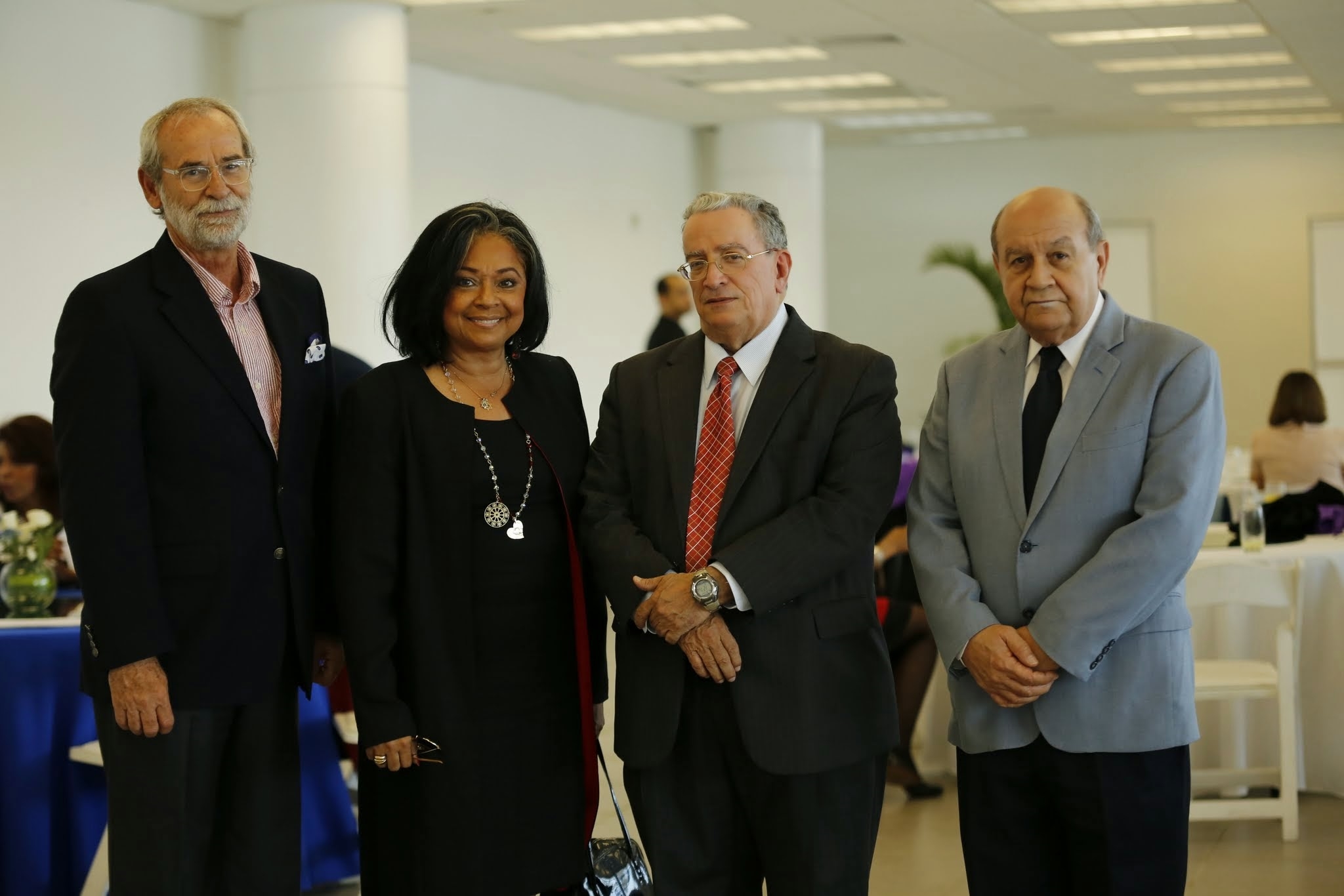 Peter Croes, Cristina Aguiar, Radhamés Mejía y Franklyn Holguín Haché.