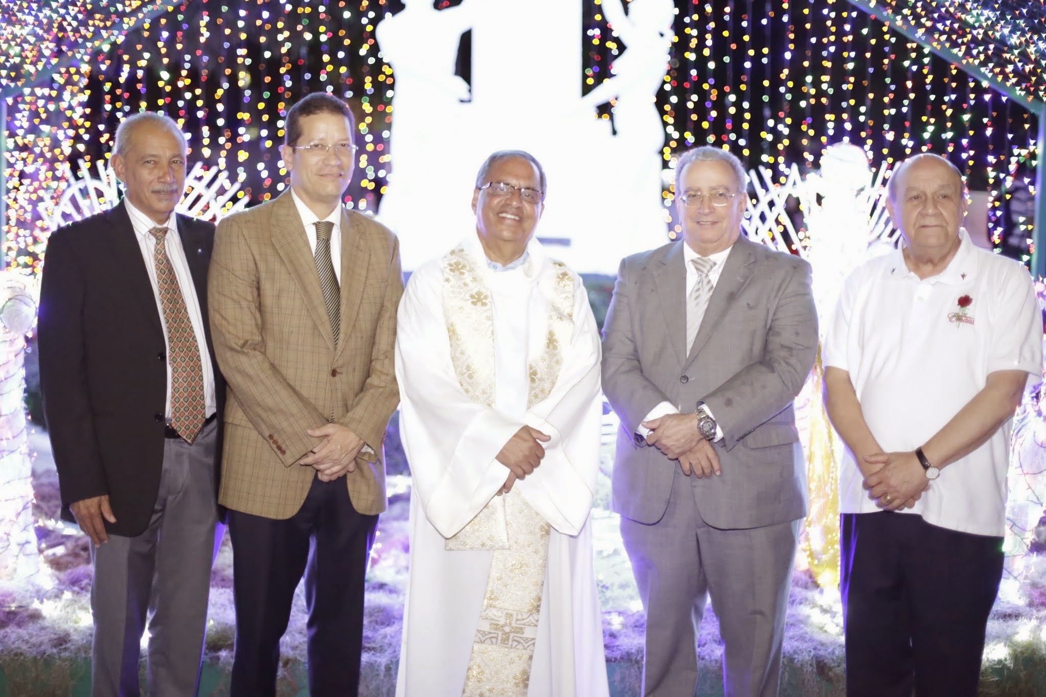 Francisco D´Oleo, Roberto Rosario Estrella, Mons. Benito Ángeles, Radhamés Mejía y Franklin Holguín Haché.