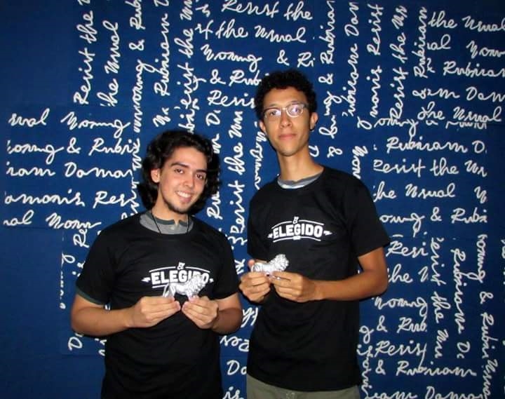 Guiseppe Junior Gallo-Balma y Roman Sepulveda estudiantes de UNAPEC ganadores de EL ELEGIDO.