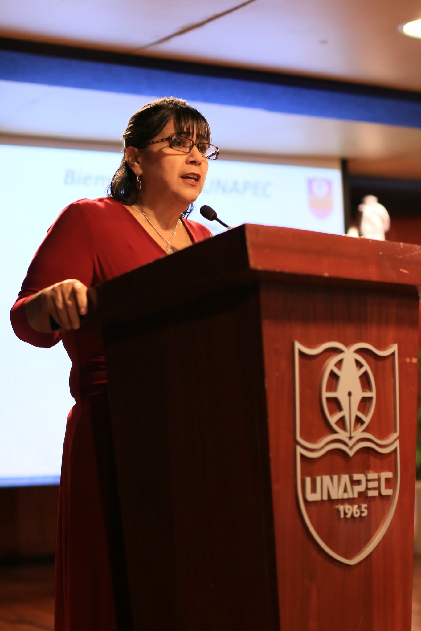 Dra. Dalma Cruz Mirabal, vicerrectora de Estudios de Posgrado de UNAPEC.