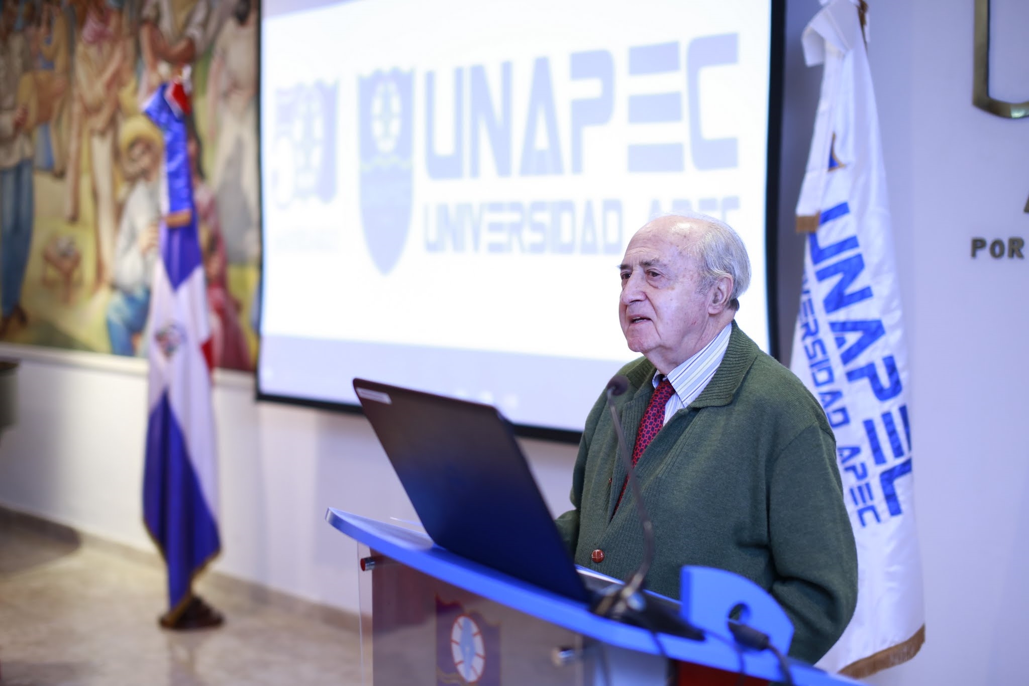 Dr. Manuel Maceiras, docente de la Universidad Complutense de Madrid y co-autor de la obra.