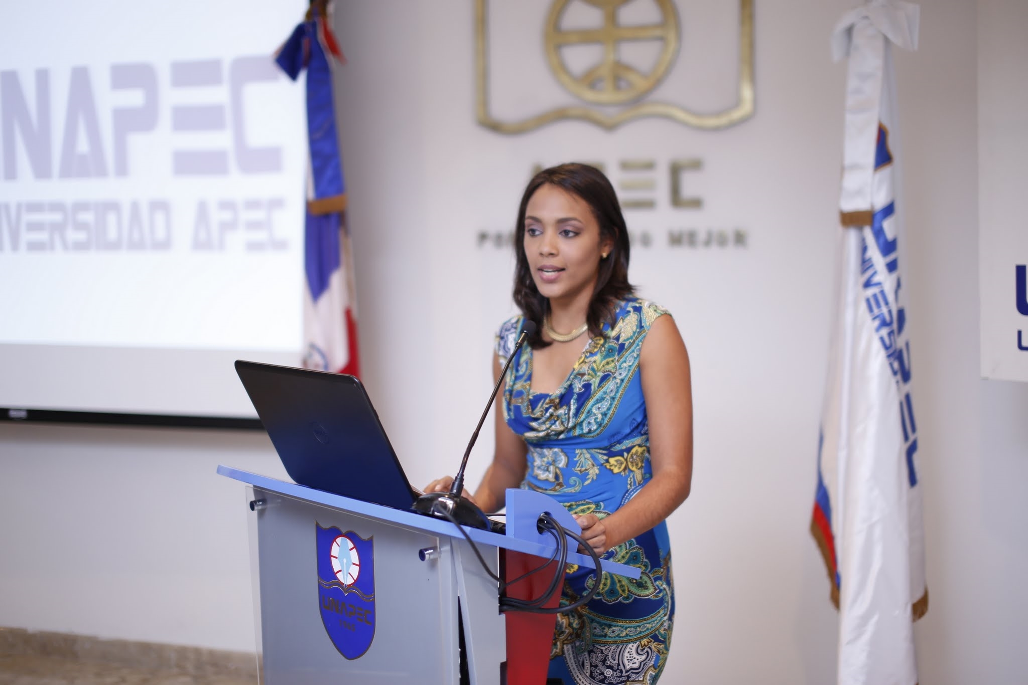 Melissa Yunes, Presidenta del Comité de Egresados de Negocios Internacionales y actual Sub-Directora de Exportaciones de FALCOMDO.