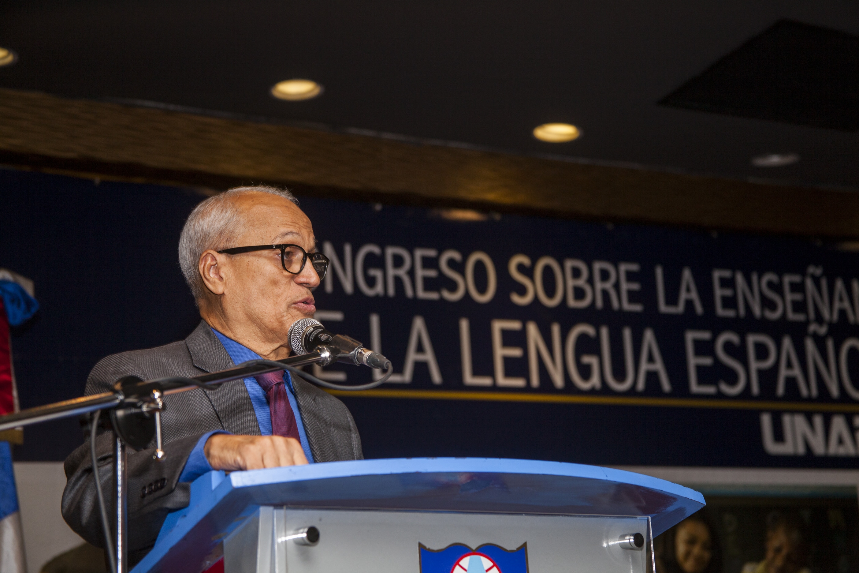 Andrés L. Mateo, Decano de Estudios Generales de UNAPEC.