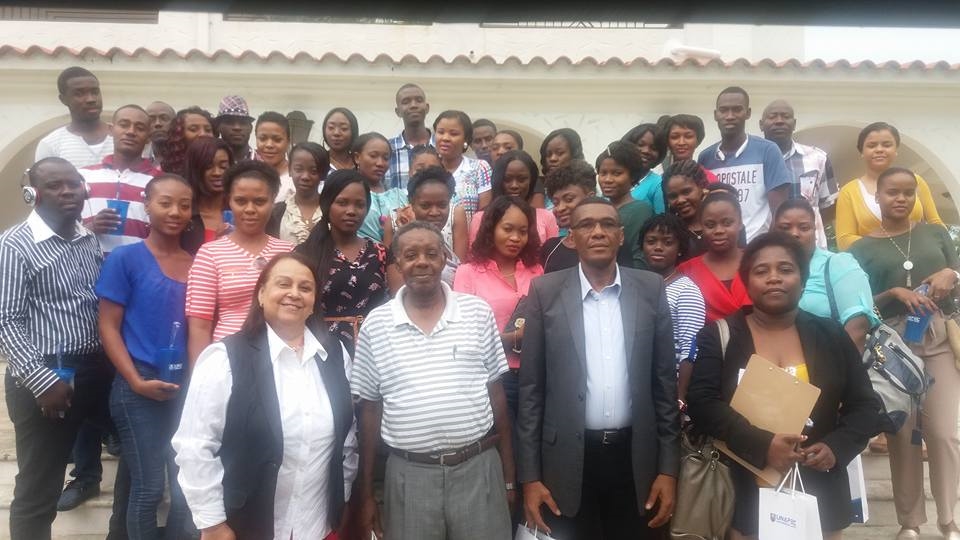 Delegación del Instituto Universitario y Tecnológico de Haití visita Campus Principal de UNAPEC 