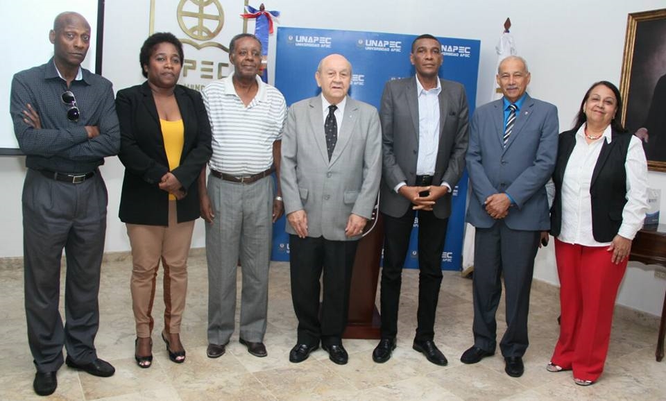 Delegación del Instituto Universitario y Tecnológico de Haití visita Campus Principal de UNAPEC 