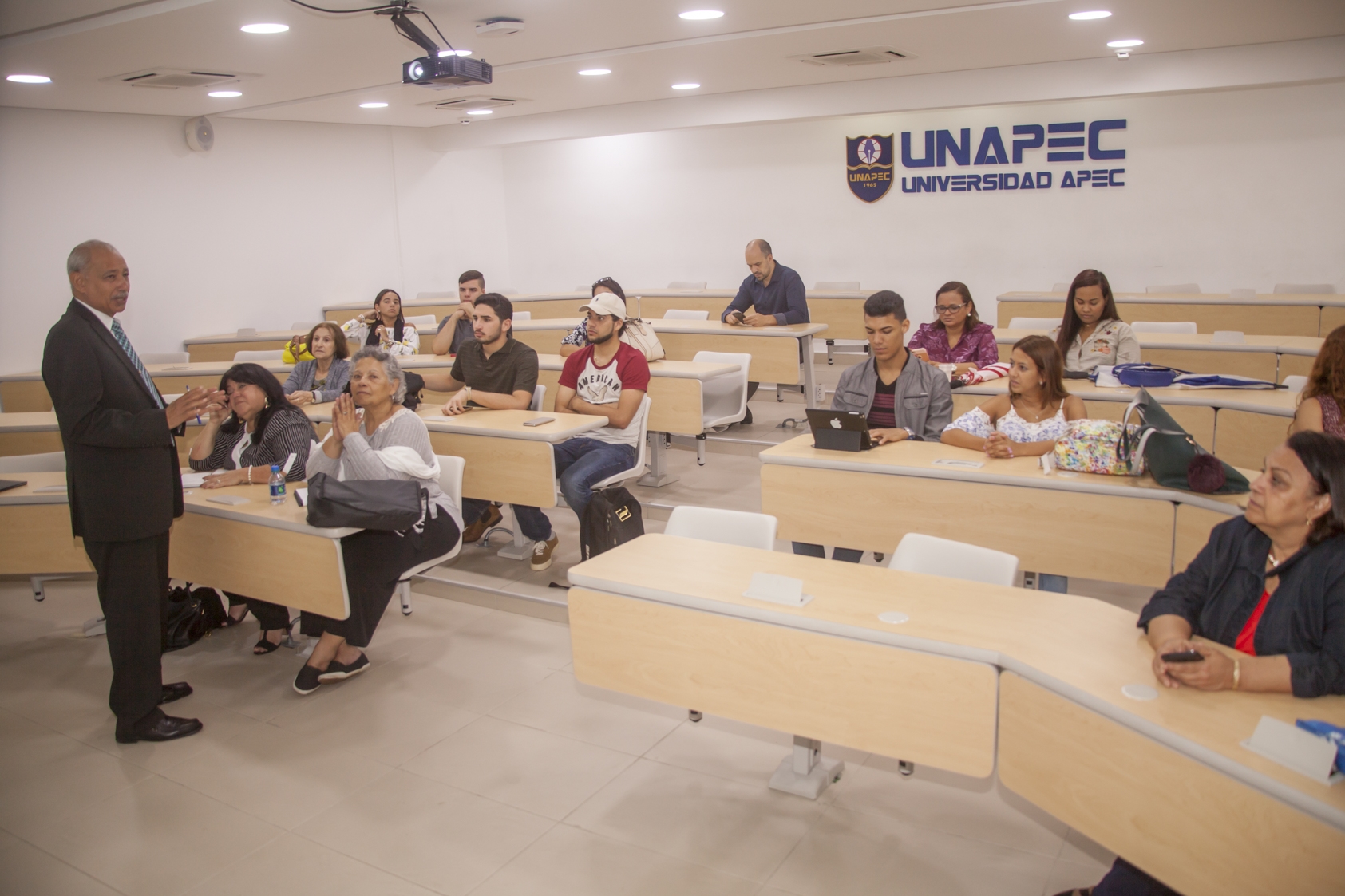 Movilidad Estudiantil UNAPEC-UPRRP