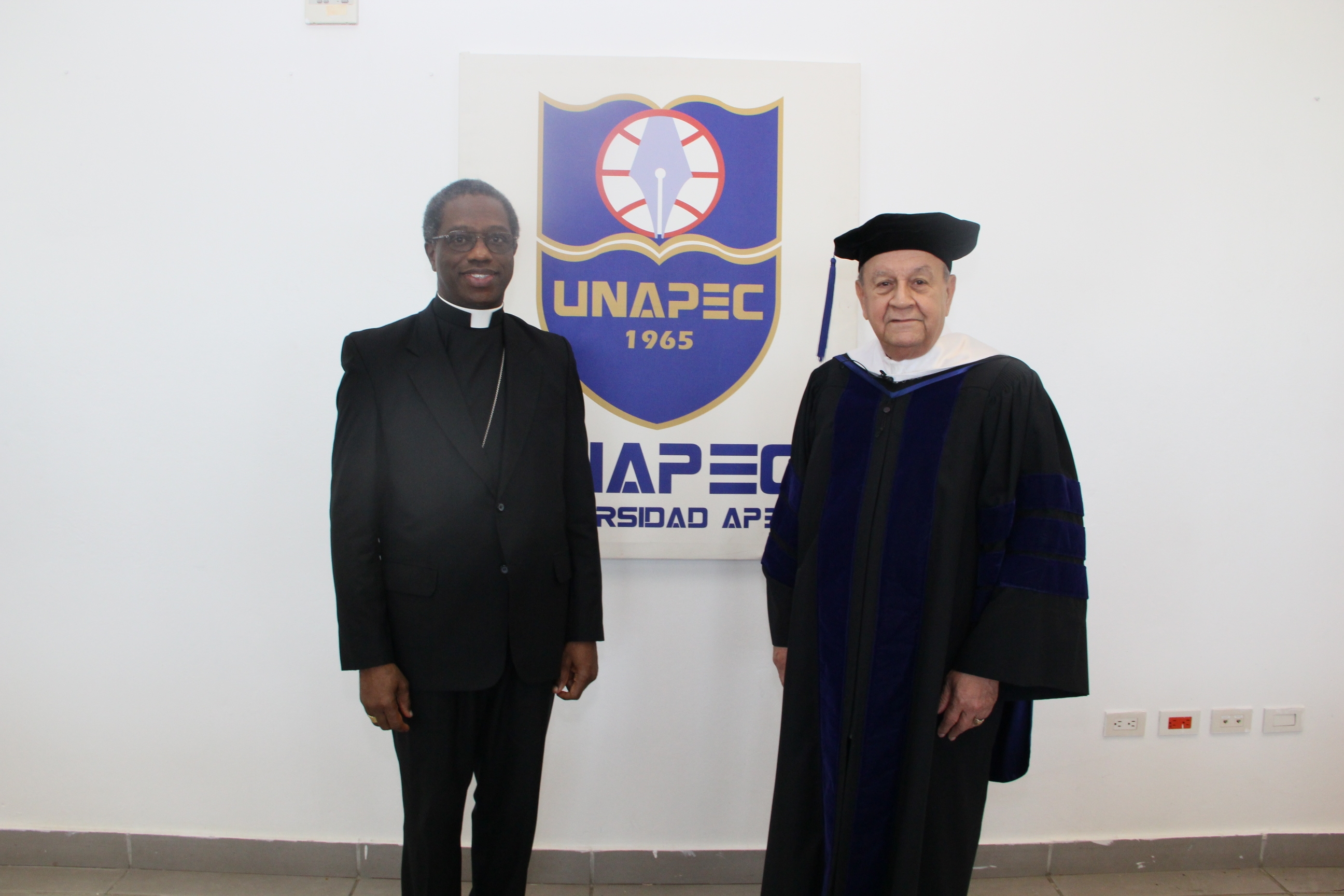 Graduación Extraordinaria UNAPEC (Mayo 2017)