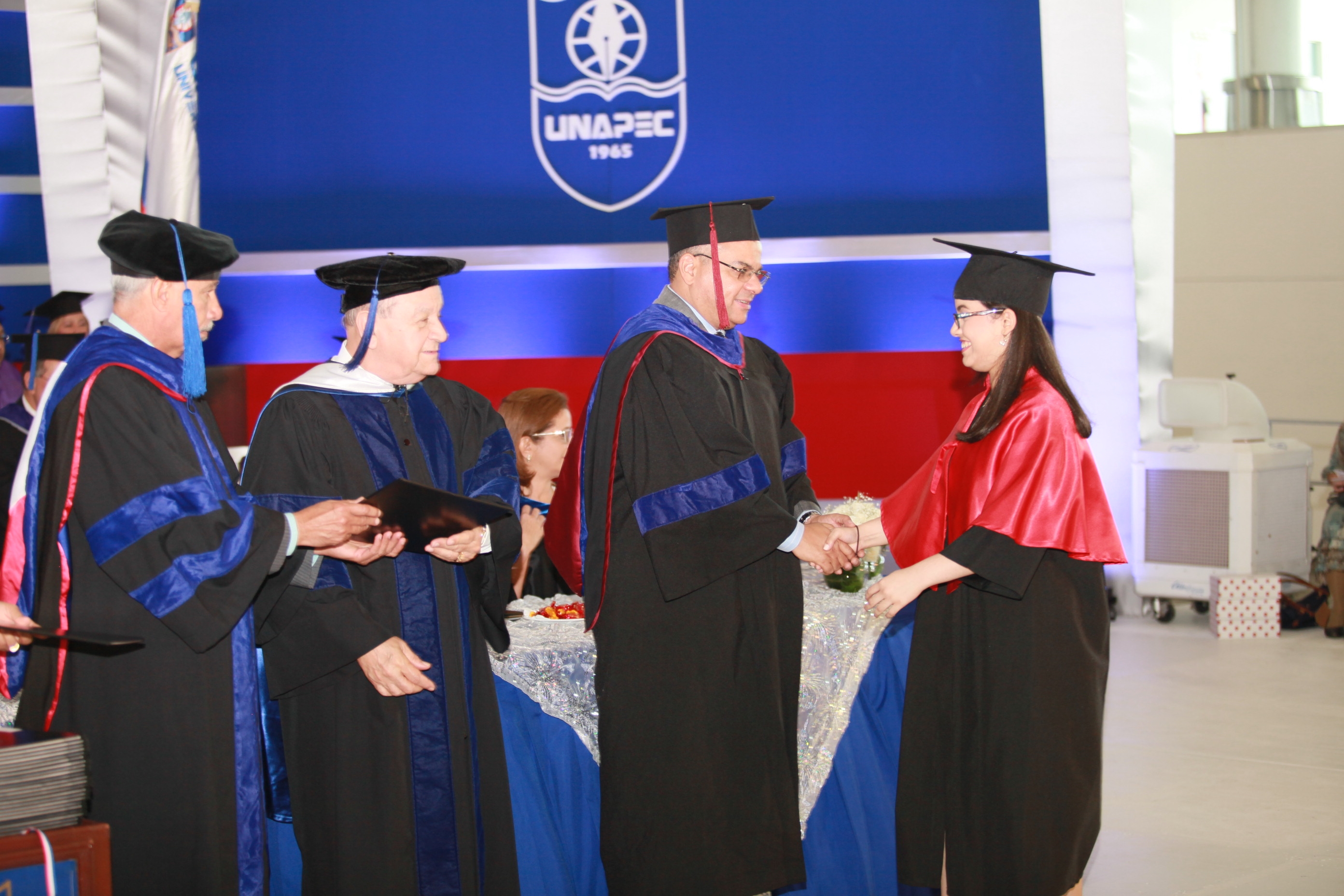 Graduación Extraordinaria UNAPEC (Mayo 2017)