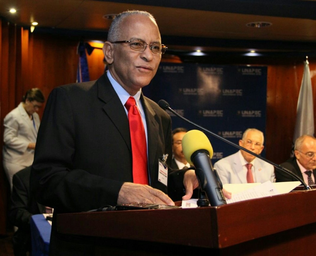 Presidente del Consorcio Interuniversitario del Observatorio Binacional y rector de la Universidad Quisqueya de Haití, Jacky Lumarque
