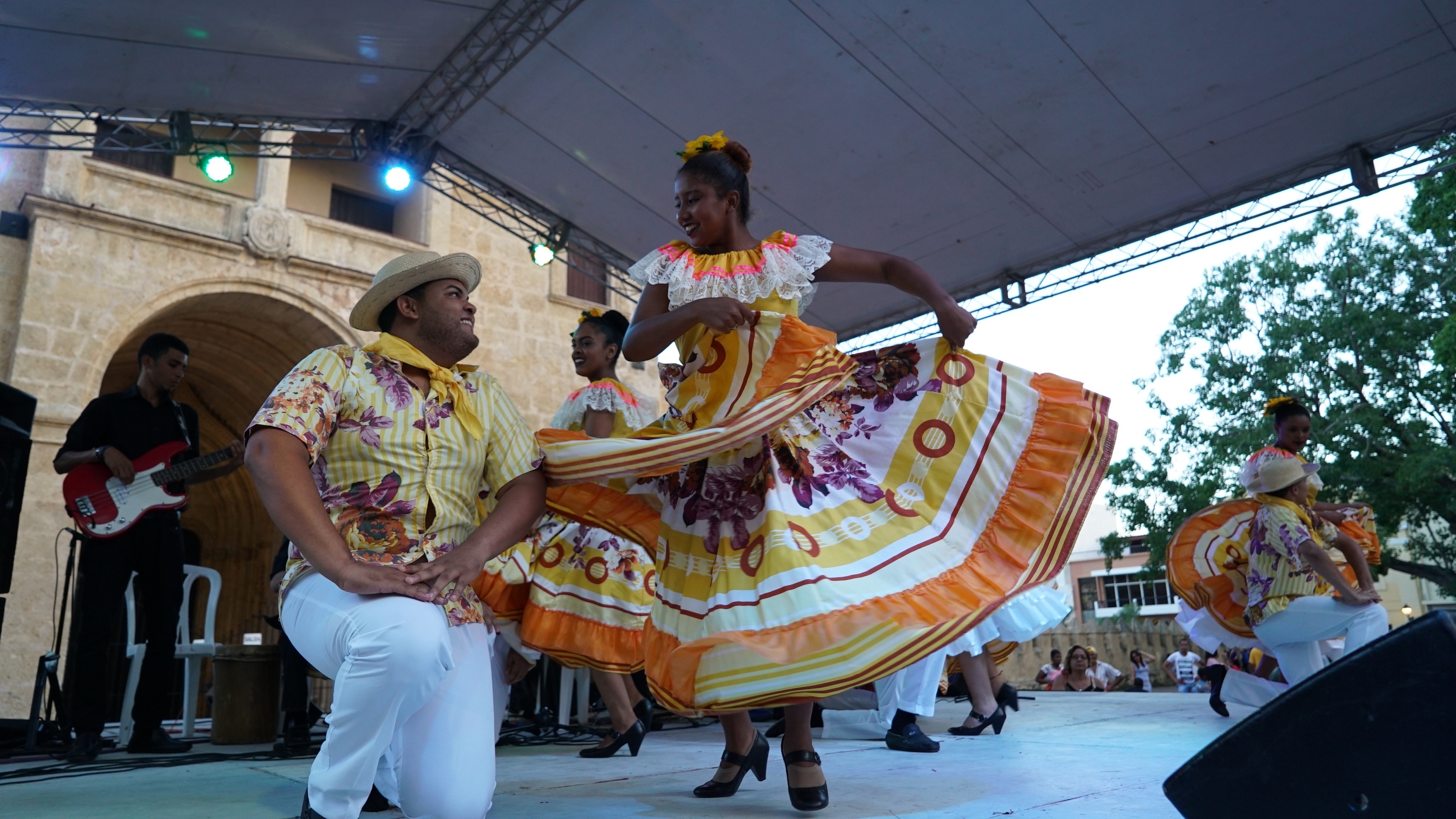 Grupos de Música y Folklore de UNAPEC participan en Fiesta de la Música 2017