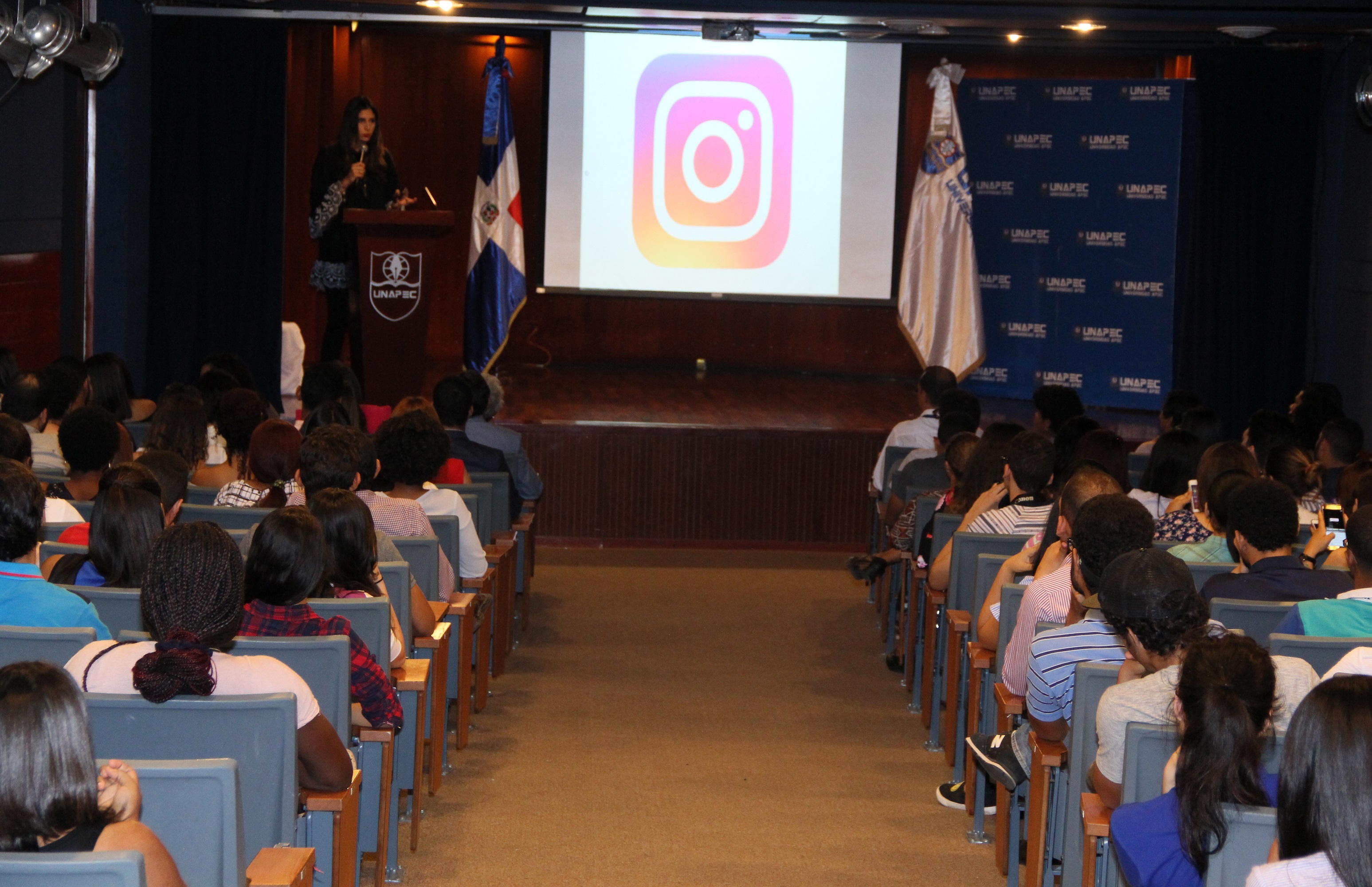 Lanzamiento del Núcleo Estudiantil de la licenciatura en Comunicación Digital de UNAPEC